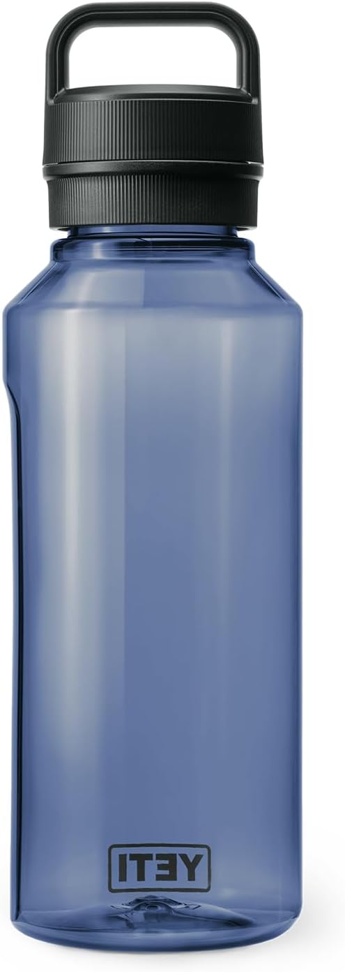 YETI Yonder Water Bottle with Yonder Chug Cap, Lightweight, Leakproof and BPA-Free