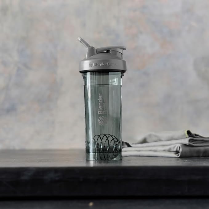 BlenderBottle ProSeries Tritan Shaker Bottle 28 oz Smoke Grey