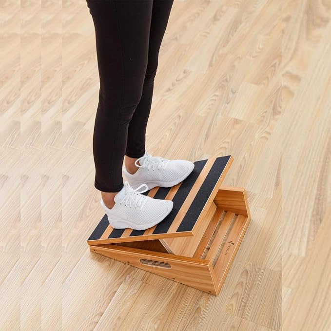 StrongTek Professional Wooden Slant Board, Adjustable Incline Board and Calf Stretcher, Partial-Coverage Design with Side Handle, 5 Angles, 500 lbs Capacity