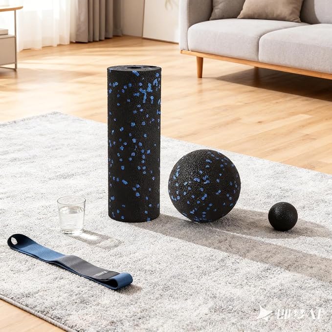 Mini Foam Roller Peanut Ball for Muscle Massage - for Trigger Point, Myofascial & Deep Tissue Massage. Ideal Pre/Post-Workout to Relax Tight Muscles, Relieve Soreness & Accelerate Recovery