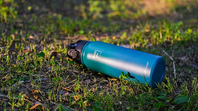 Fanhaw 20 oz Insulated Stainless Steel Water Bottle with Anti-Dust Chug Lid & Carabiner Lid, Leakproof Vacuum Metal Bottle for Kids, Teens & Adults, Back to School Essentials (Green Pink)