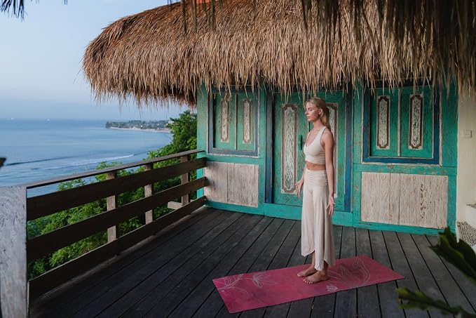 YOGA DESIGN LAB | The Combo Yoga Mat | 2-in-1 Mat+Towel | Eco Luxury | Ideal for Hot Yoga, Power, Bikram, Ashtanga, Sweat | Studio Quality | Includes Carrying Strap!