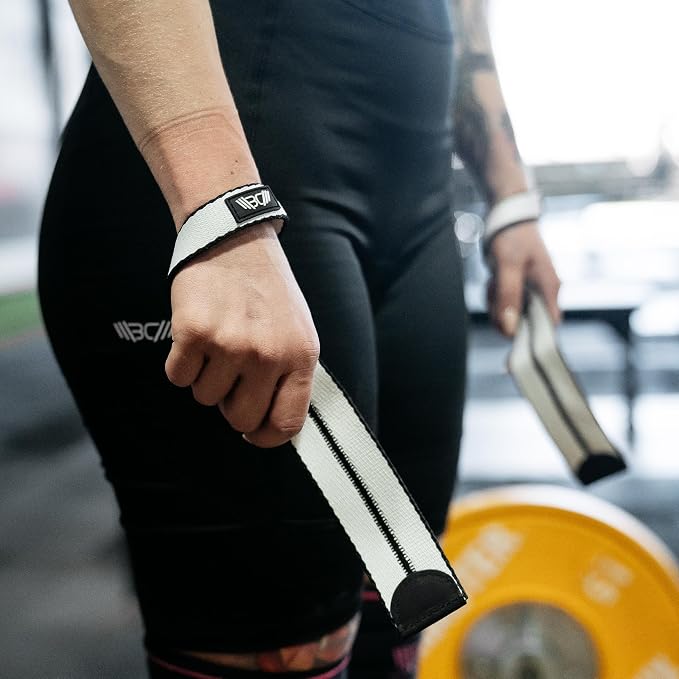 WARM BODY COLD MIND V1 Lifting Wrist Straps for Olympic Weightlifting - Rated at 660 lb - Hand Wraps for Powerlifting, Weight Lifting, Bodybuilding Functional/Cross Training, Deadlift Gym Bar, Cotton