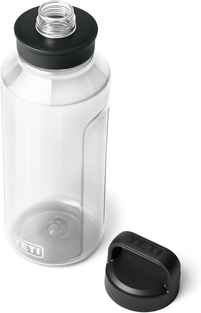 YETI Yonder Water Bottle with Yonder Chug Cap, Lightweight, Leakproof and BPA-Free