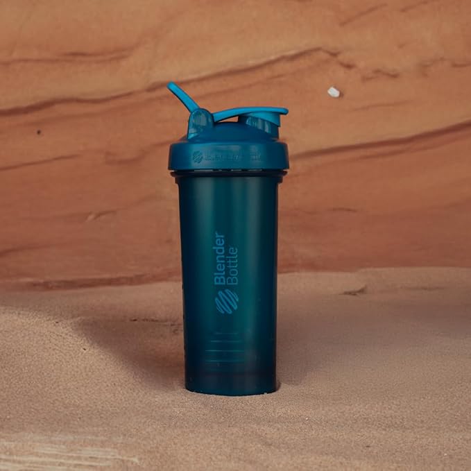 BlenderBottle Classic V2 Plastic Shaker Bottle 28 oz Ocean Blue
