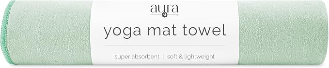 S&T INC. Aura Microfiber Yoga Mat Towel, 26.5" x 72", Green | Soft and Absorbent, Quick-Dry for Gym, Pilates, and Hot Yoga, Compact for Gym Bag, Machine Washable