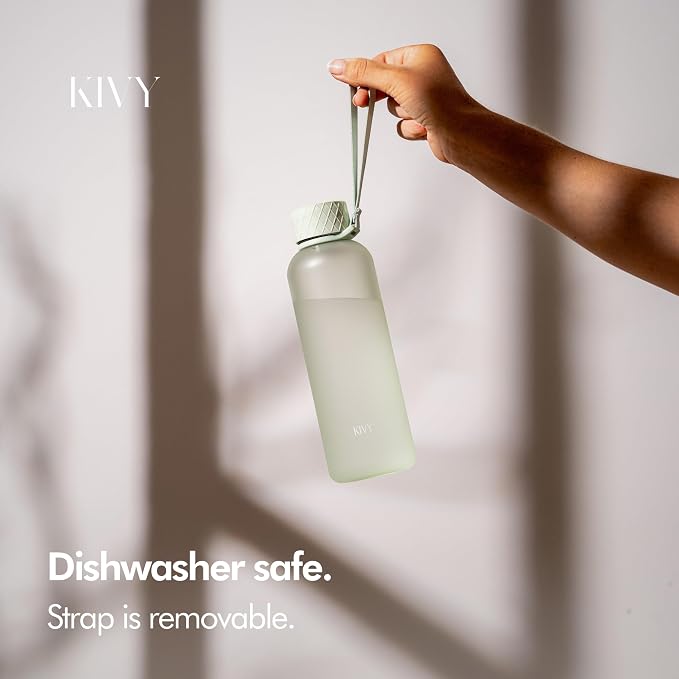 KIVY Slim Water Bottle 22oz [Lightweight & Shatterproof] Leak Proof Bottle for Women & Men - Clear plastic water bottle no straw - Dishwasher Safe Tritan Bottle BPA Free