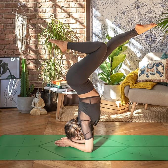 Liforme Classic Yoga Mat - Posture Alignment Design, Advanced Non-Slip Grip | Eco-friendly, Non-Toxic, Sweat-Resistant, long, wide, 4.2mm thick mat for comfort, recommended for Hot Yoga, Free Yoga Bag