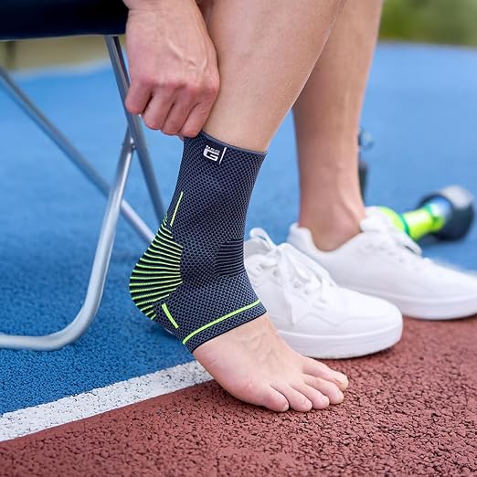 Neo-G Ankle Brace Ankle Compression Sleeve with Silicone Joint Cushions – Sprained Ankle Support for Men and Women – Breathable Targeted Compression for Sports and Daily wear - Active Plus (Medium)