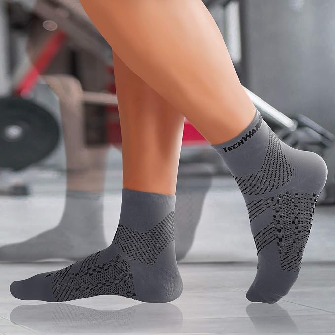TechWare Pro Plantar Fasciitis Socks - Ankle Compression Socks for Women & Men. Achilles Tendonitis Brace & Foot Arch Support