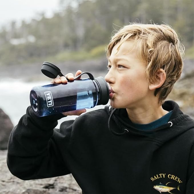 YETI Yonder Water Bottle with Yonder Tether Cap, Lightweight, Leakproof and BPA-Free