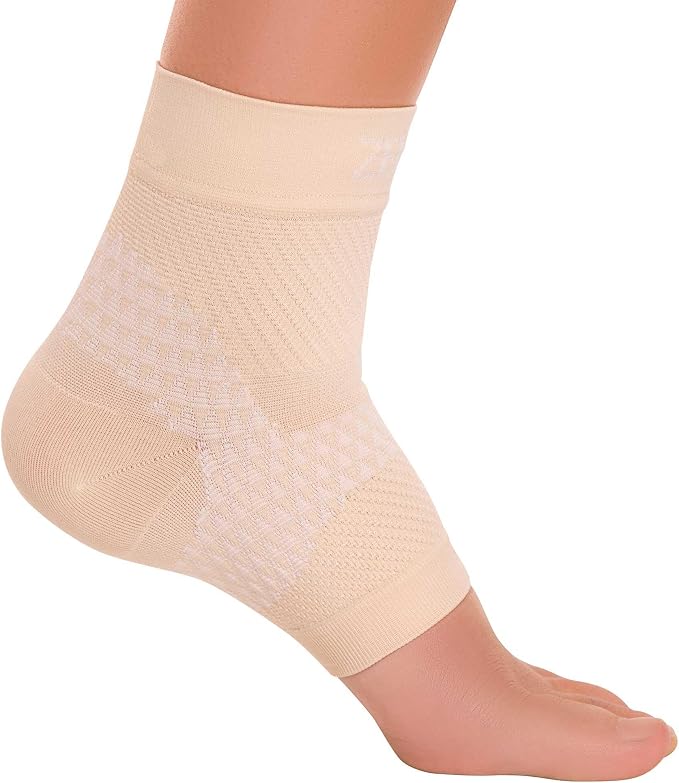 Zensah Plantar Fasciitis Sleeve - Relieve Heel Pain, Arch Support, Reduce Swelling - Compression Foot Sleeve, PF Sock