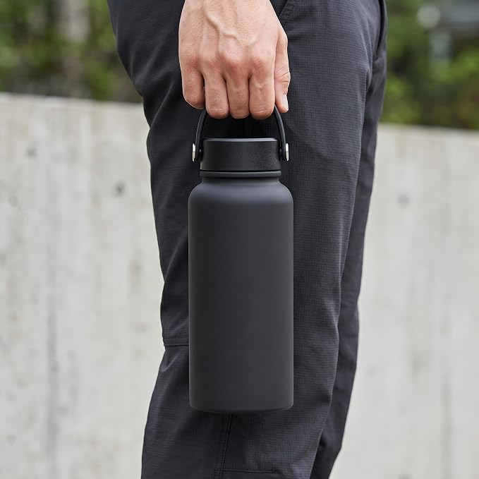 Black Insulated 32 oz Metal Leakproof Water Bottle | Mens Stainless Steel Water Flask, Large Sports Travel Water Bottle for Gym,Hiking,1 liters Thermal Bottle with 2 Lids