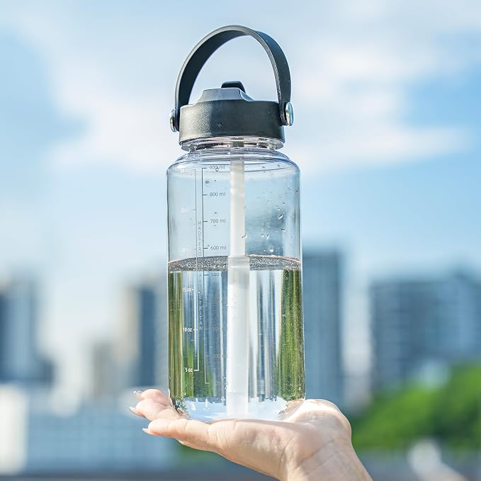 OLDLEY 32oz Water Bottle with Straw,Leakproof Tritan Clear Bottle with Marked Bottle and Carry Handle, BPA-Free Wide Mouth Reusable Sports Water Bottle for Gym,Hiking, Camping, Travel, Workout,Clear