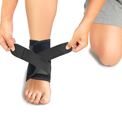 Bracoo Ankle Support Brace For Men & Women, Adjustable Compression Sleeve Strap Wrap, Sprain, Arthritis, Pain Relief, Sports Injuries and Recovery, Breathable Neoprene Brace, FS10 (Classic Black, One Size)