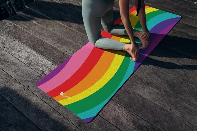 YOGA DESIGN LAB | The Combo Yoga Mat | 2-in-1 Mat+Towel | Eco Luxury | Ideal for Hot Yoga, Power, Bikram, Ashtanga, Sweat | Studio Quality | Includes Carrying Strap!