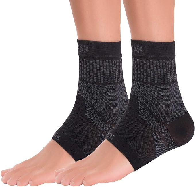 Zensah Ankle Support - Compression Ankle Brace - Running, Soccer, Sports - Ankle Sleeve Helps Sprains, Tendonitis, Pain