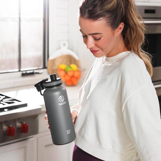 Takeya Originals 32 oz Vacuum Insulated Stainless Steel Water Bottle - Leakproof & BPA-Free Spout Lid - Keeps Drinks Cold 24 Hrs/Hot 12 Hrs - Double-Wall Design - Ideal for Active Lifestyles, Graphite