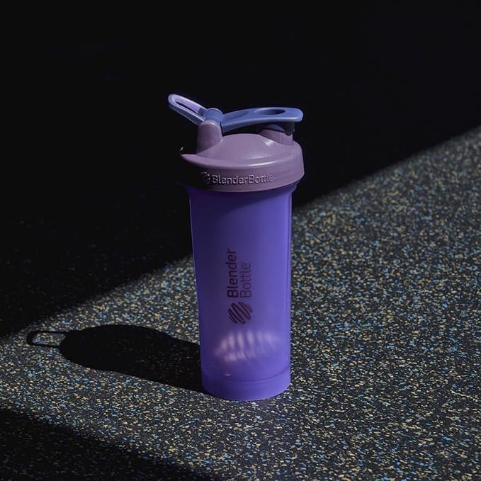 BlenderBottle Classic V2 Plastic Shaker Bottle 20 oz Purple