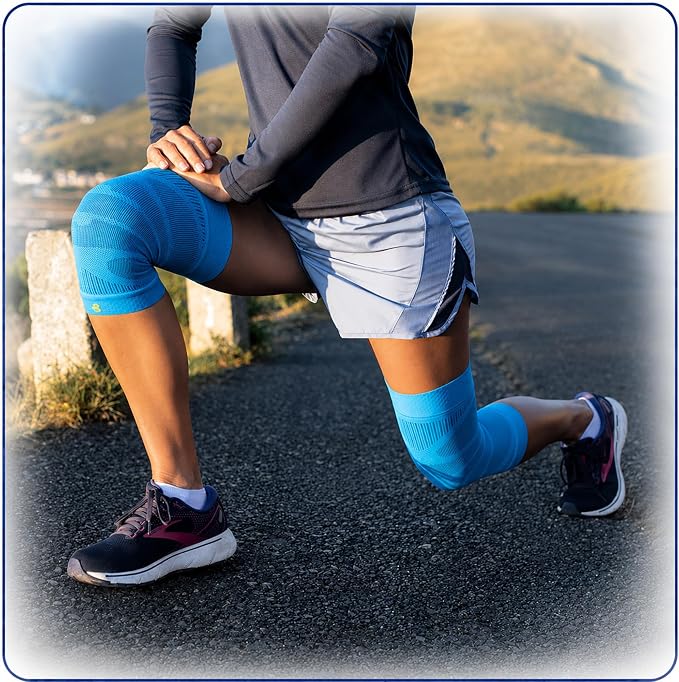 Bauerfeind Sports Compression Knee Sleeve - Lightweight Design with Gripping Zones for Knee Pain Relief & Performance