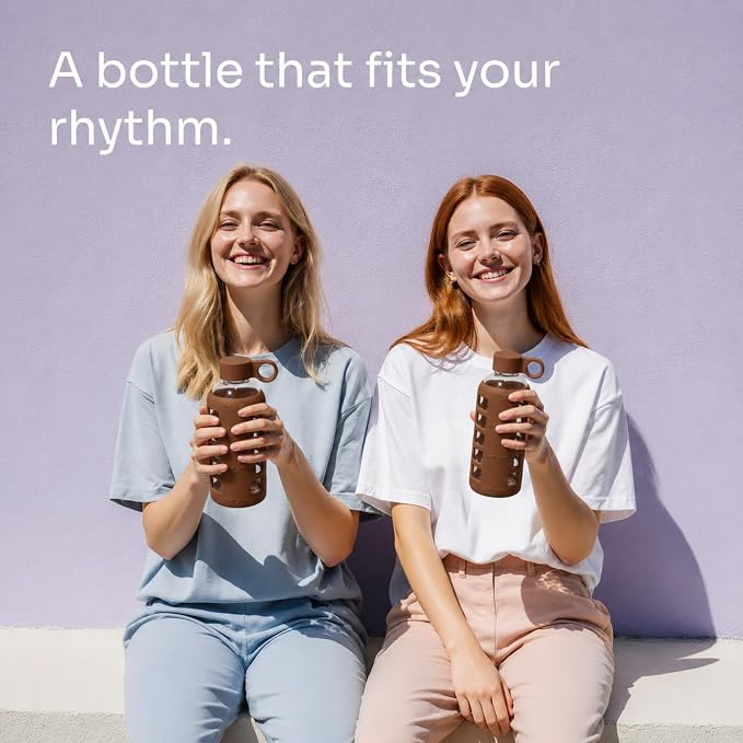 purifyou 40oz / 32oz / 22oz / 12oz Borosilicate Glass Water Bottle with Time & Volume Markers, Silicone Sleeve, Stainless Steel Lid | Reusable Glass Bottle for Water & Juice (22oz Earth Brown)