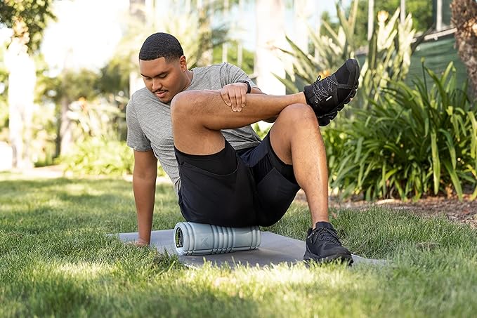 TRIGGERPOINT Performance Therapy Grid Patented Multi-Density Foam Massage Roller (80% Recycled) Exercise, Deep Tissue Muscle Recovery - Muscle Pain&Tightness, Improves Circulation (13"), Blue