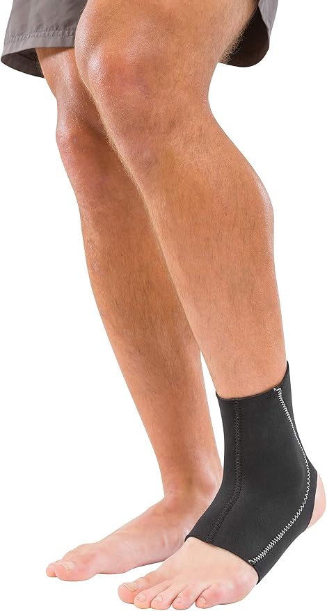 Mueller Sports Medicine Neoprene Ankle Support Sleeve, Ankle Pain Relief Support for Men and Women, Ideal for Sprains, Strains, Arthritis, Black
