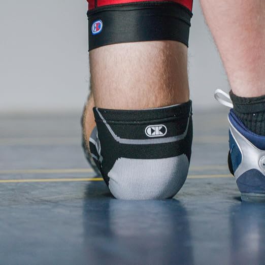 Cliff Keen Sure Shot Wrestling Compression Sleeve (Black/White)