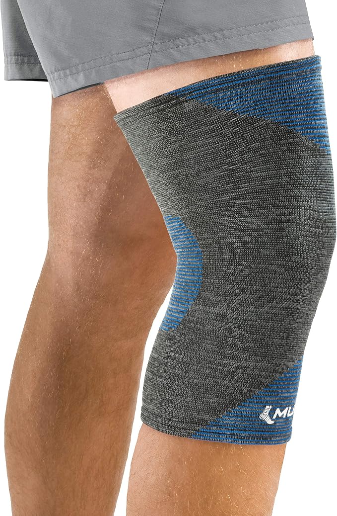 MUELLER Sports Medicine FIR 4-Way Stretch Compression Knee Support, Knee Pain Relief Support for Men & Women, Ideal for Arthritis, Sprains, Gray/Blue