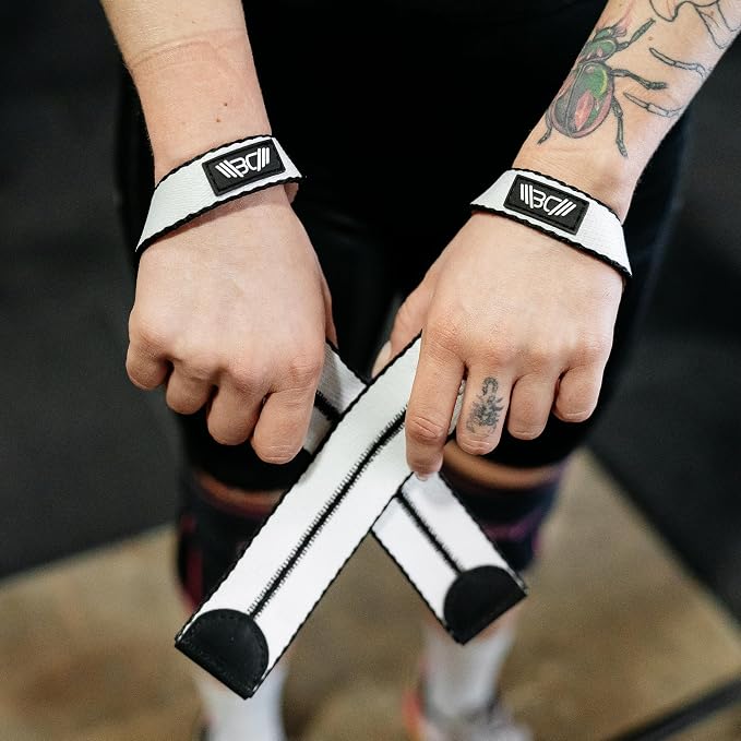 WARM BODY COLD MIND V1 Lifting Wrist Straps for Olympic Weightlifting - Rated at 660 lb - Hand Wraps for Powerlifting, Weight Lifting, Bodybuilding Functional/Cross Training, Deadlift Gym Bar, Cotton