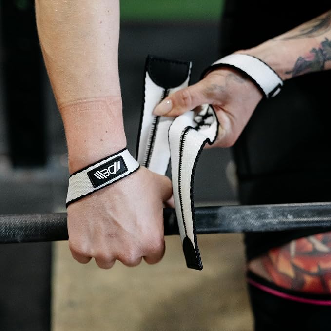 WARM BODY COLD MIND V1 Lifting Wrist Straps for Olympic Weightlifting - Rated at 660 lb - Hand Wraps for Powerlifting, Weight Lifting, Bodybuilding Functional/Cross Training, Deadlift Gym Bar, Cotton